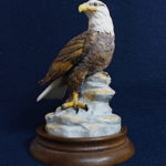 白頭鷲、瀬戸ノベルティ